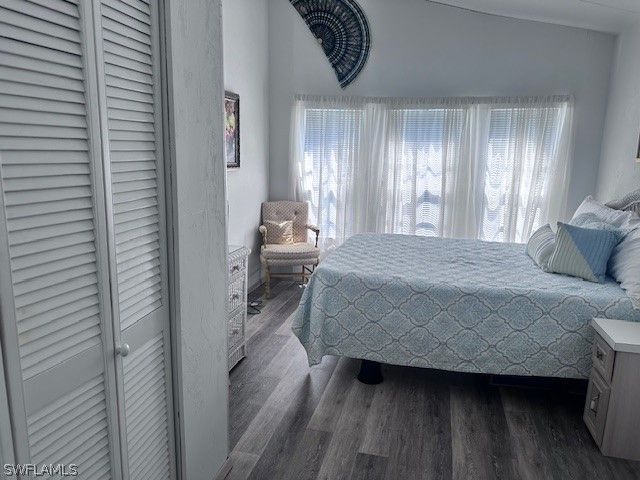 1025 Silver Lakes BLVD, Naples, FL 34114