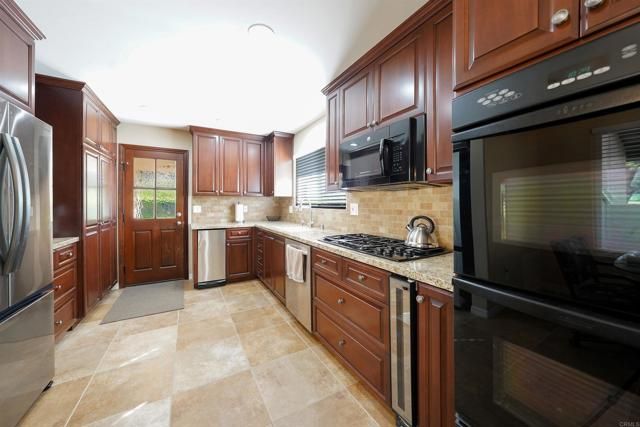 341 Pile Street, Ramona, CA 92065