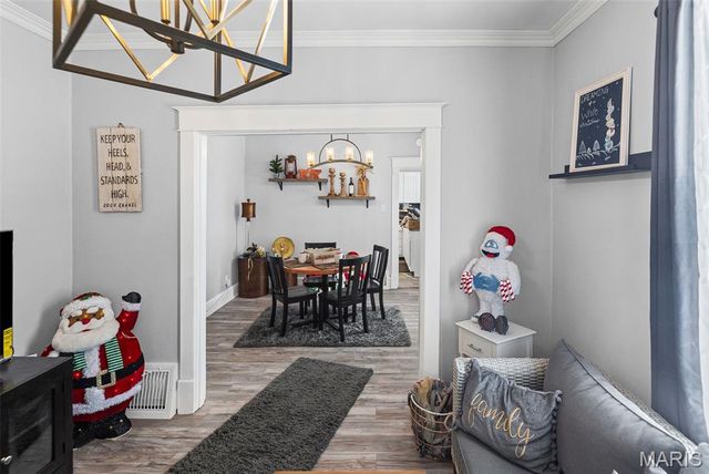 612 E Ninth, Alton, IL 62002