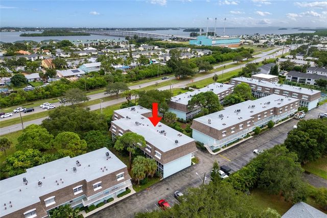 1901 Indian River Boulevard 201B, Vero Beach, FL 32960