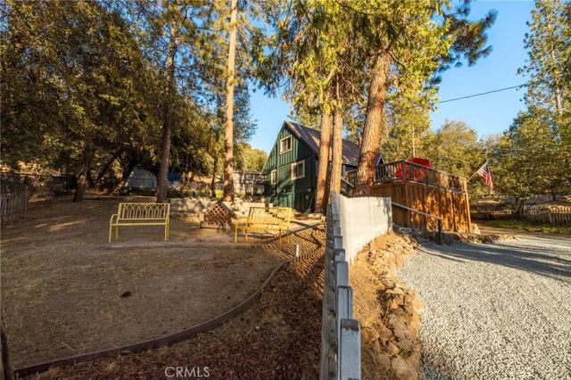43207 West Sugar Pine Dr, Oakhurst, CA 93644