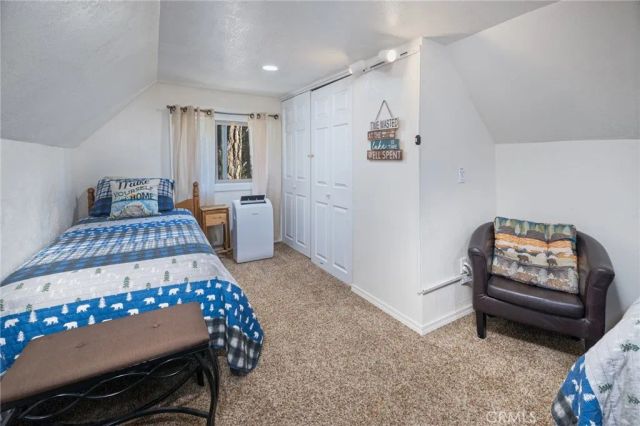 43207 West Sugar Pine Dr, Oakhurst, CA 93644