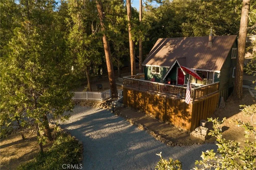 43207 West Sugar Pine Dr, Oakhurst, CA 93644