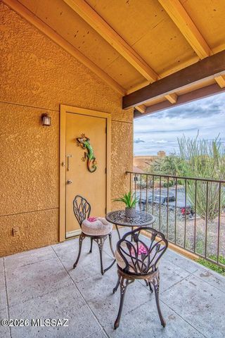 6651 N Campbell Ave Apt 210, Tucson, AZ 85718