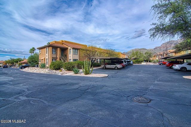 6651 N Campbell Ave Apt 210, Tucson, AZ 85718