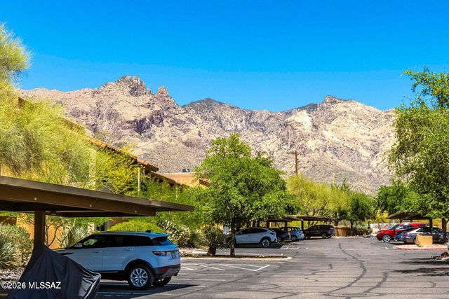 6651 N Campbell Ave Apt 210, Tucson, AZ 85718