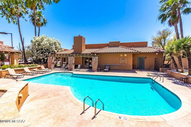 6651 N Campbell Ave Apt 210, Tucson, AZ 85718