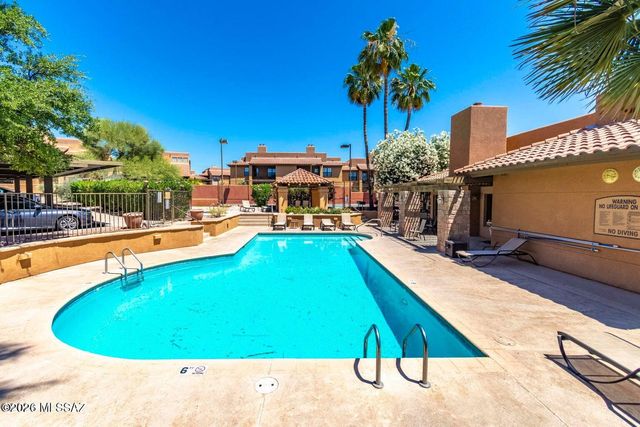 6651 N Campbell Ave Apt 210, Tucson, AZ 85718