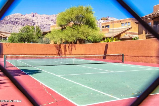 6651 N Campbell Ave Apt 210, Tucson, AZ 85718