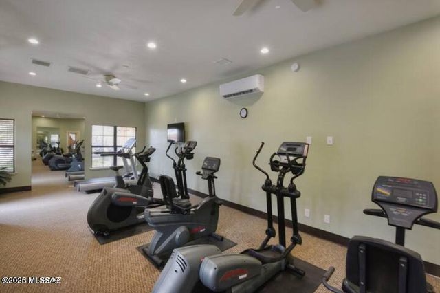 6651 N Campbell Ave Apt 210, Tucson, AZ 85718