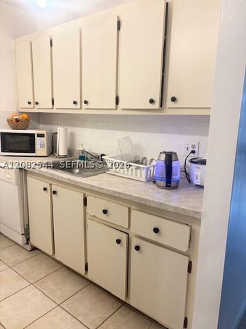 200 SW 132nd Way 209L, Pembroke Pines, FL 33027