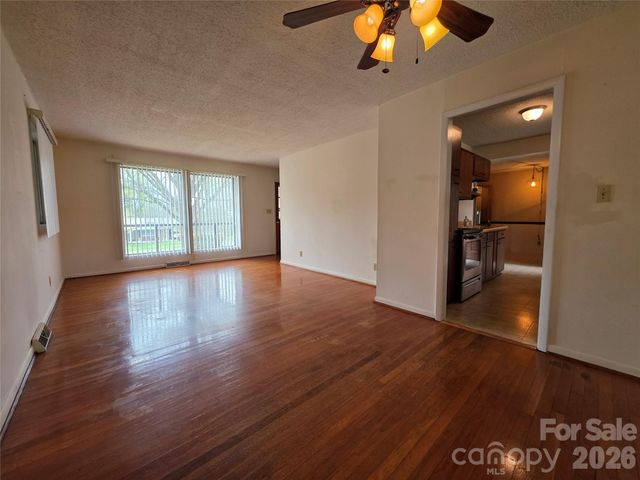 217 Park Road, Mount Holly, NC 28120