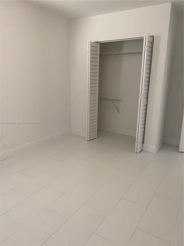 2833 SW 38th Ave 2833, Miami, FL 33134