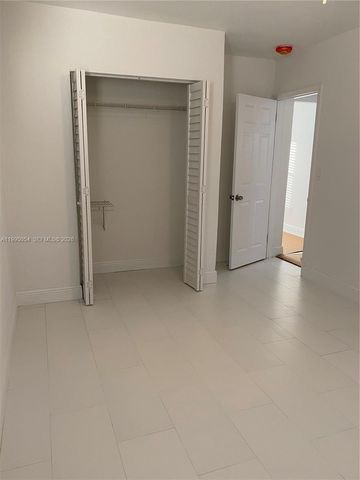 2833 SW 38th Ave 2833, Miami, FL 33134