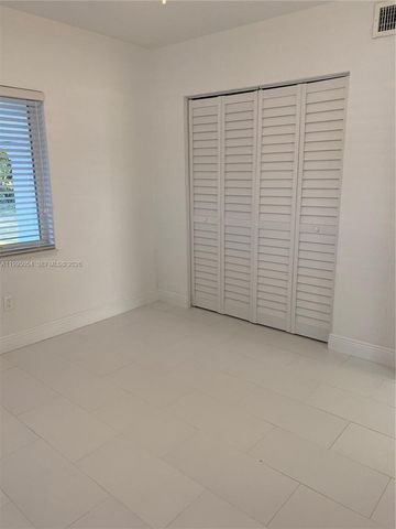 2833 SW 38th Ave 2833, Miami, FL 33134