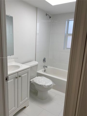 2833 SW 38th Ave 2833, Miami, FL 33134