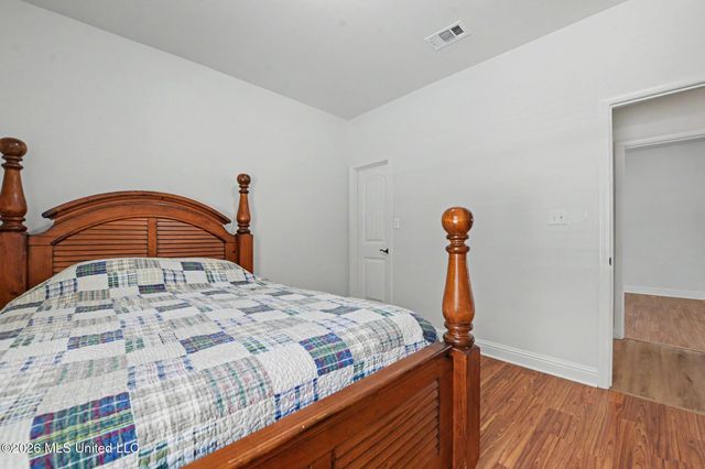 12026 Sargent Cherry Drive, Ocean Springs, MS 39565