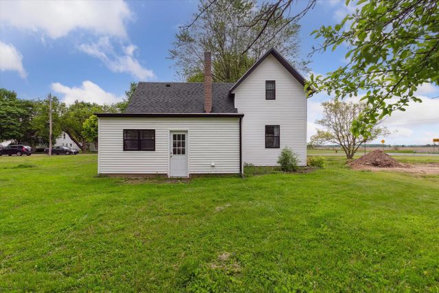 646 S Melze Street, Merrill, MI 48637