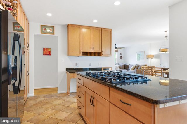 4625 VALERIE CT, Annandale, VA 22003