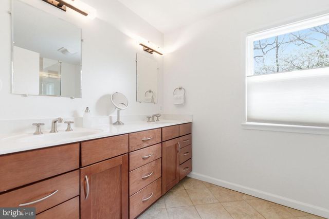 4625 VALERIE CT, Annandale, VA 22003