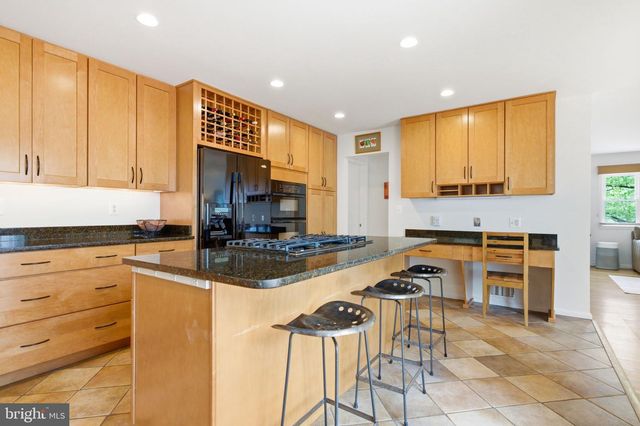 4625 VALERIE CT, Annandale, VA 22003