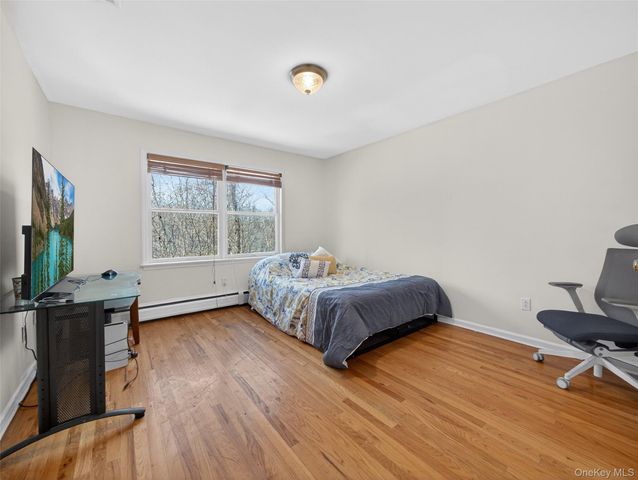 23 Carley Court, West Nyack, NY 10994