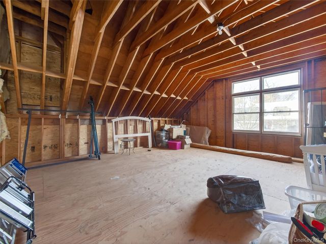 23 Carley Court, West Nyack, NY 10994