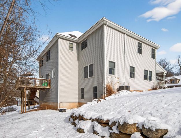 23 Carley Court, West Nyack, NY 10994