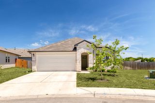 418 Dobins CT, Lockhart, TX 78644