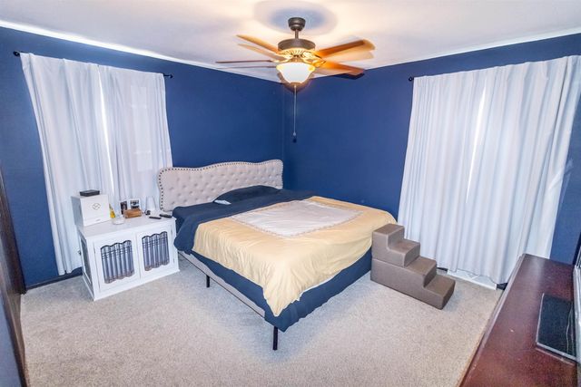 5938 Kimball Avenue, Waterloo, IA 50701