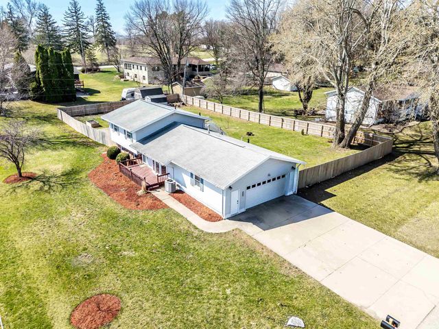 5938 Kimball Avenue, Waterloo, IA 50701