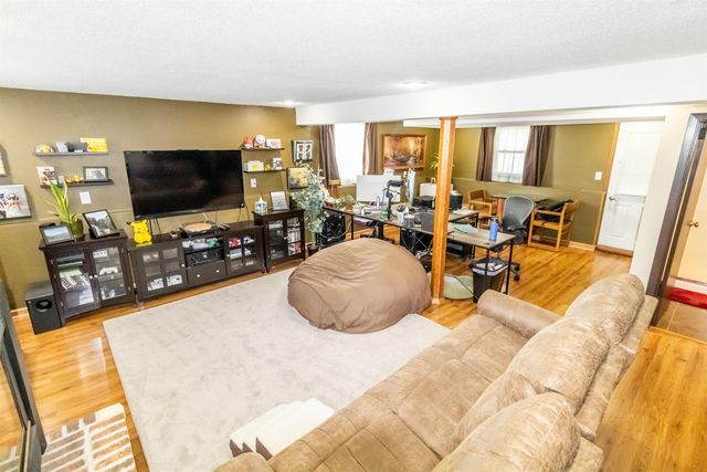 5938 Kimball Avenue, Waterloo, IA 50701