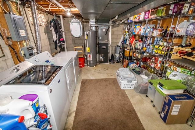 5938 Kimball Avenue, Waterloo, IA 50701