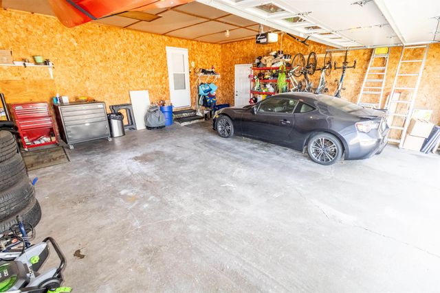 5938 Kimball Avenue, Waterloo, IA 50701