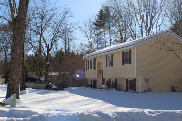 37 Woodbine Avenue, Concord, NH 03303