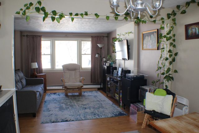 37 Woodbine Avenue, Concord, NH 03303