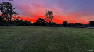 9507 Modena Farms, Salem Township, MI 48178