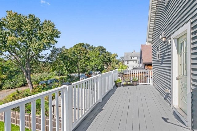 286 Revere St 286, Winthrop, MA 02152