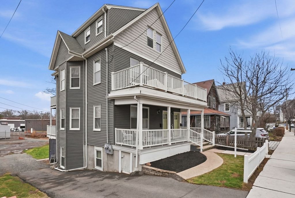 286 Revere St 286, Winthrop, MA 02152