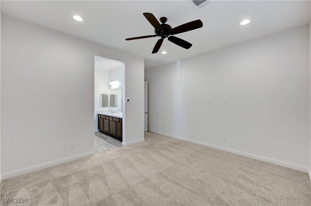 395 Nine Mile Creek Drive, Las Vegas, NV 89138