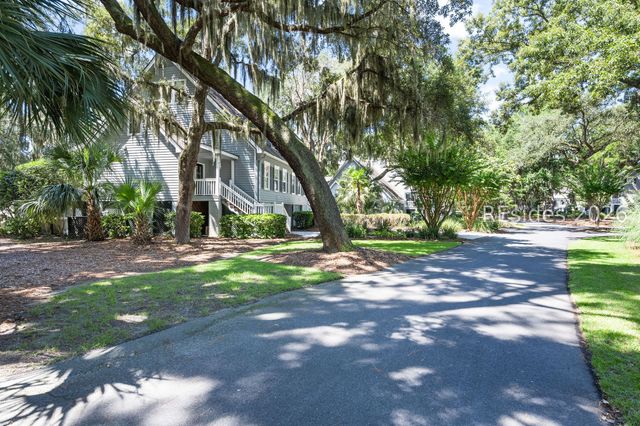 17 Plantation Homes Dr, Daufuskie Island, SC 29915
