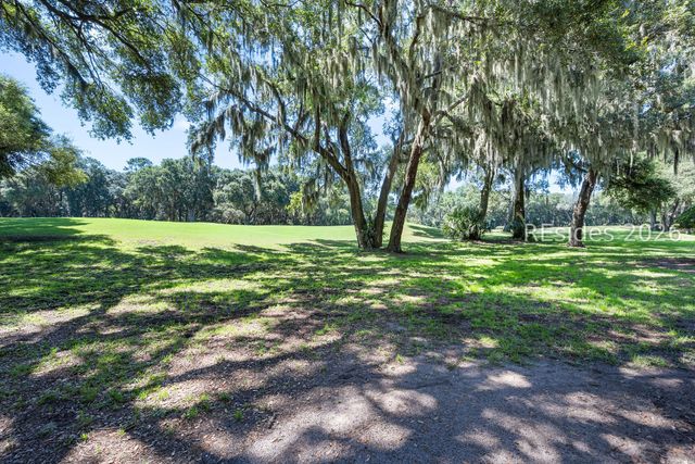 17 Plantation Homes Dr, Daufuskie Island, SC 29915