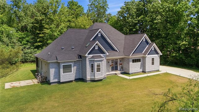 25212 Edgemont Drive, Southfield, MI 48033