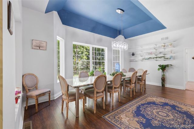 25212 Edgemont Drive, Southfield, MI 48033