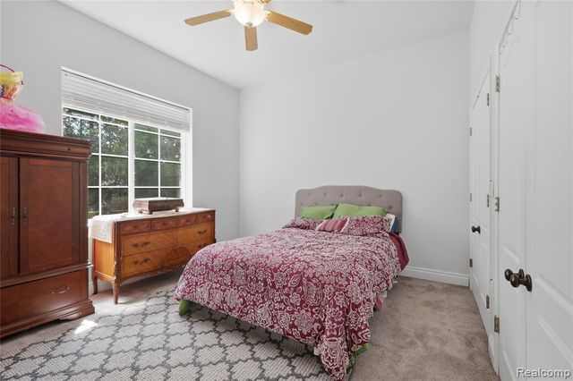 25212 Edgemont Drive, Southfield, MI 48033