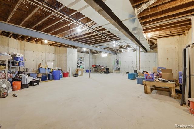 25212 Edgemont Drive, Southfield, MI 48033