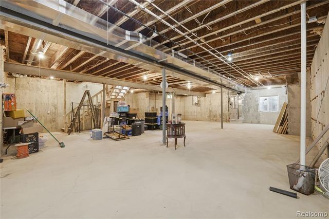 25212 Edgemont Drive, Southfield, MI 48033