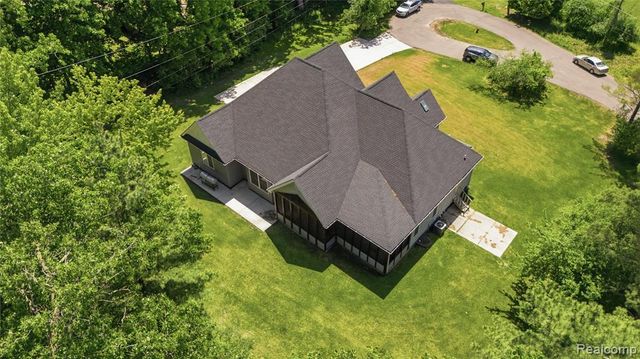 25212 Edgemont Drive, Southfield, MI 48033
