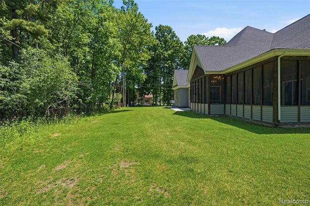 25212 Edgemont Drive, Southfield, MI 48033