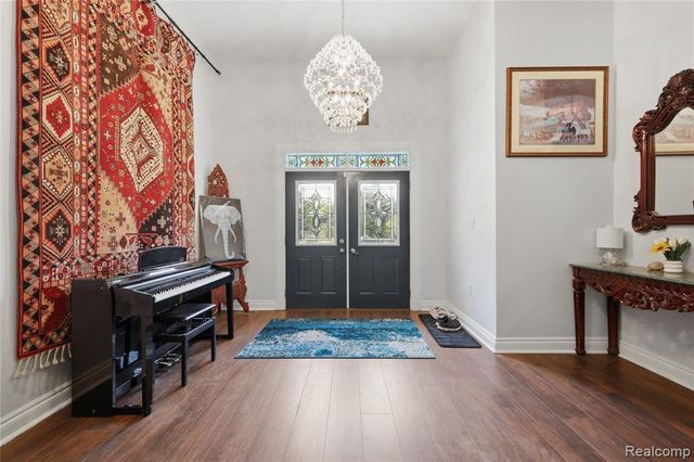 25212 Edgemont Drive, Southfield, MI 48033